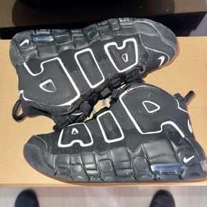 Nike Uptempo